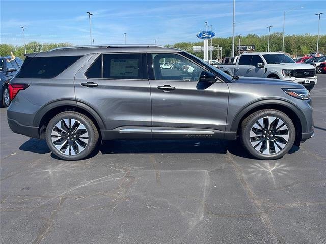 New 2026 Carbonized Gray Metallic Ford Platinum™ image 41