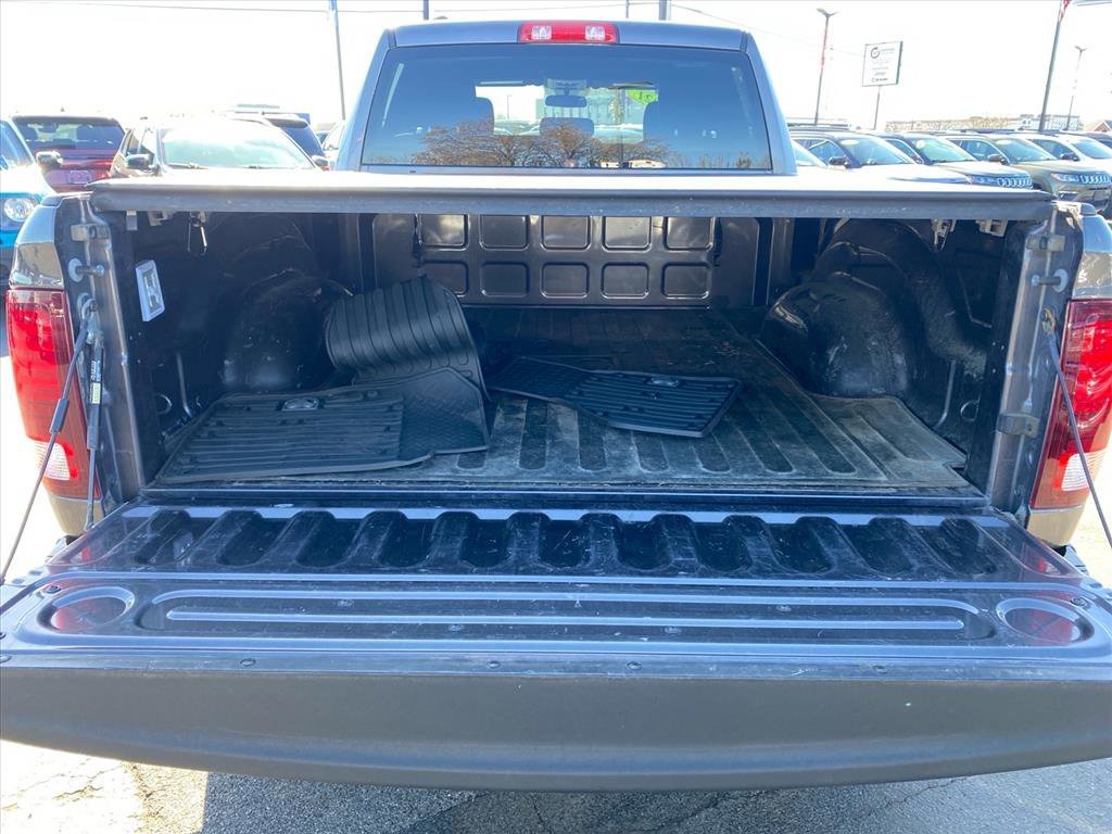 Used 2021 Granite Crystal Metallic Clearcoat Ram Warlock image 21
