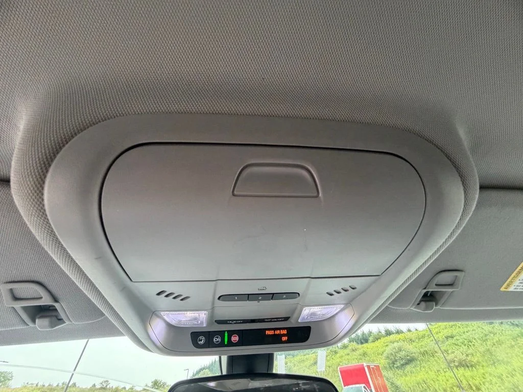Used 2019 Blue Chevrolet LT image 17