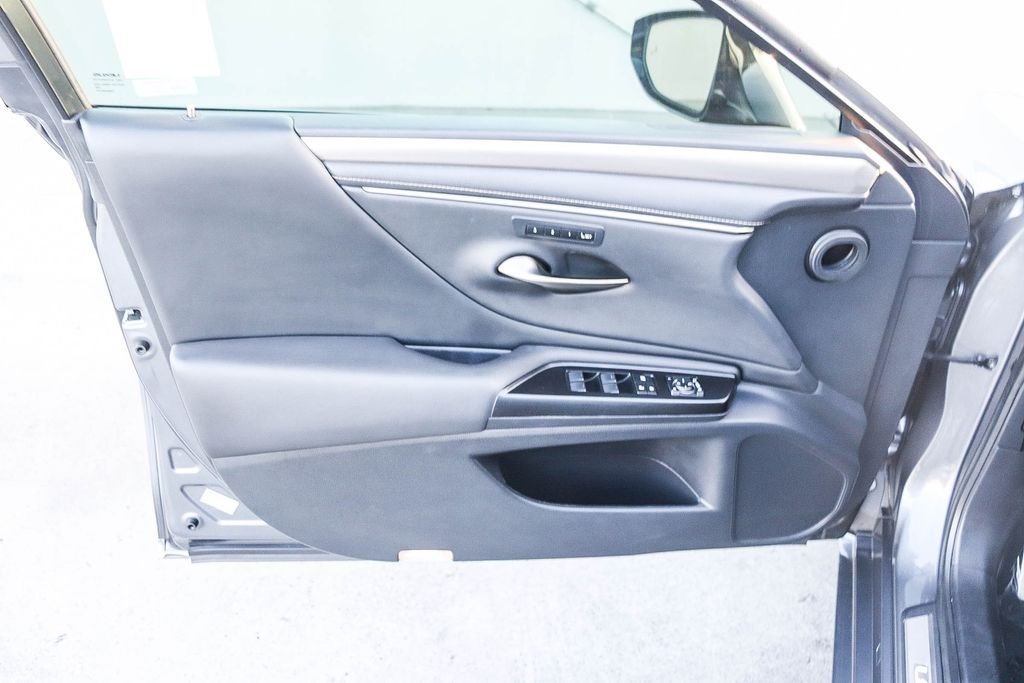 Used 2020 Gray Pearl Lexus 350 F Sport image 24