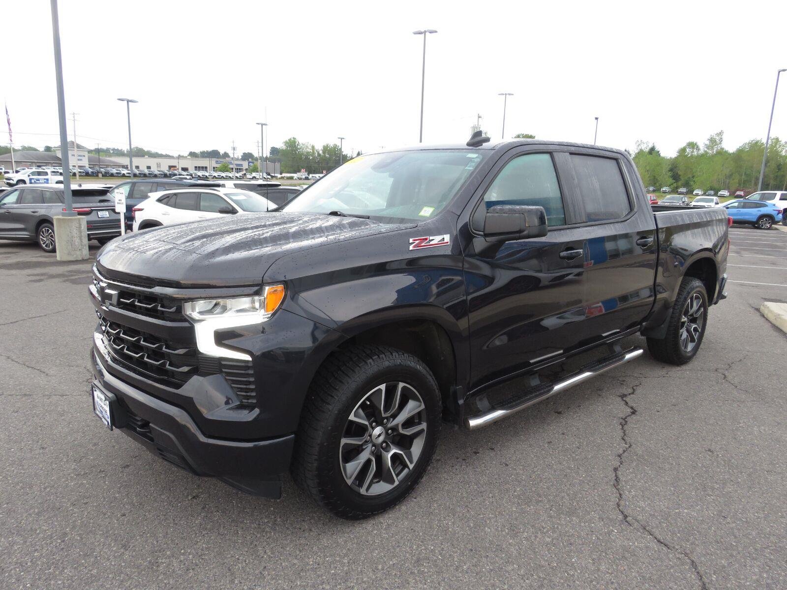 Used 2022 Dark Ash Metallic Chevrolet RST image 14