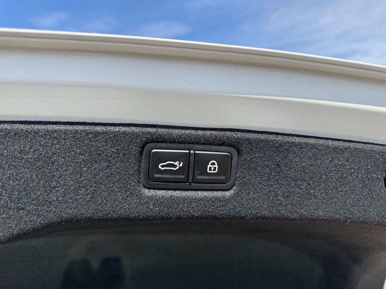 New 2026 White Hyundai Limited image 44