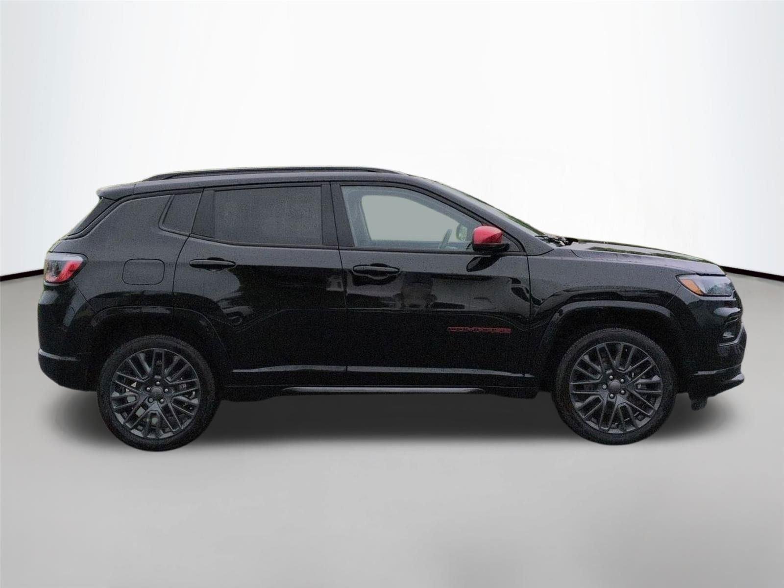 Used 2023 Diamond Black Crystal Pearlcoat Jeep (RED) Edition image 7