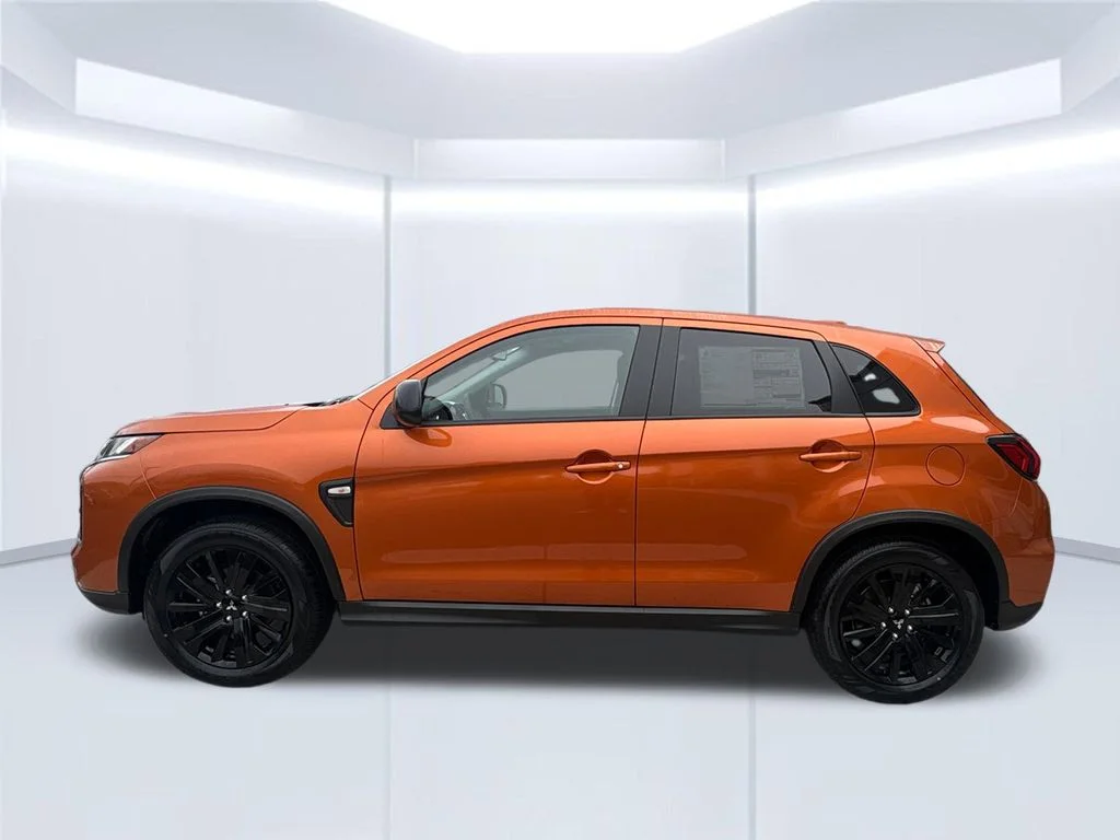 New 2026 Orange Mitsubishi 2.0 LE image 14