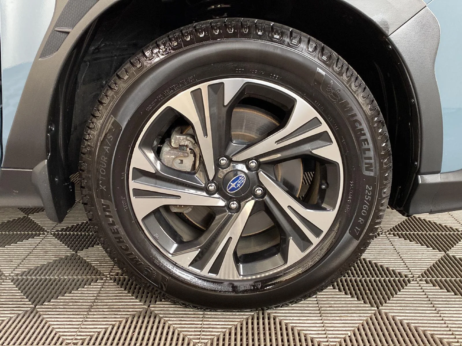 Used 2024 Offshore Blue Metallic Subaru Premium image 9
