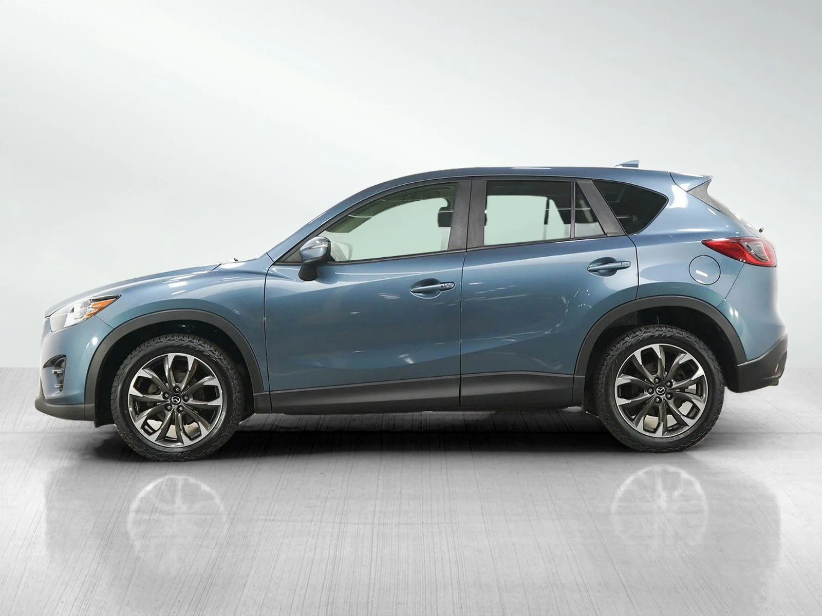 Used 2016 Mazda CX-5 Grand Touring with VIN JM3KE4DY4G0842326 for sale in Burnsville, Minnesota