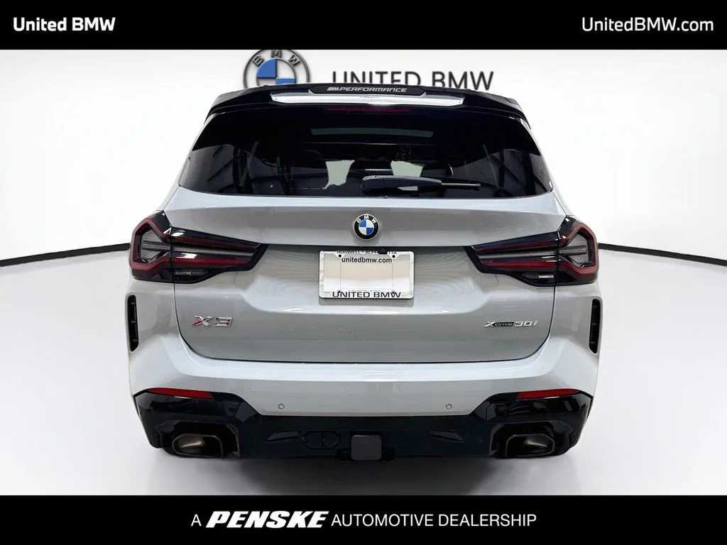 Used 2023 Brooklyn Grey Metallic BMW xDrive30i image 6