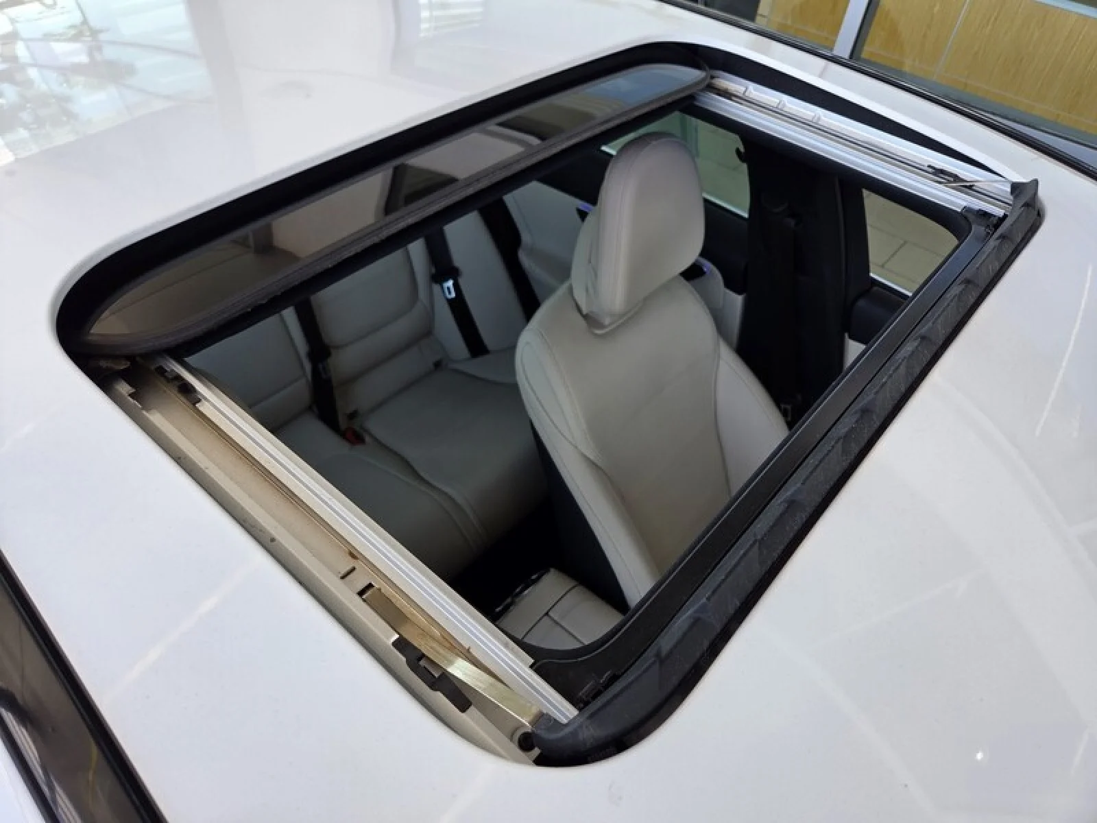 Certified Used 2024 Polar White Mercedes-Benz C 300 image 21