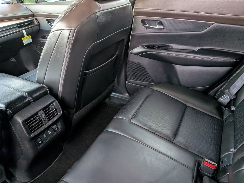 Certified Used 2025 White Nissan Platinum image 38