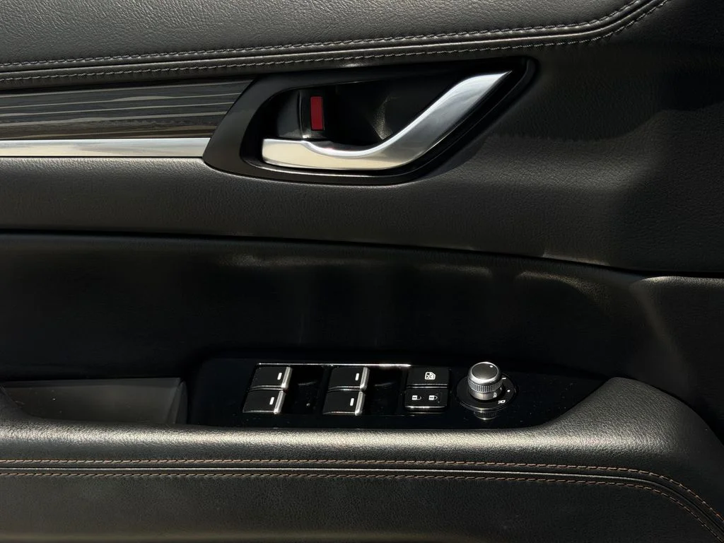 Used 2019 Silver Mazda Grand Touring image 24