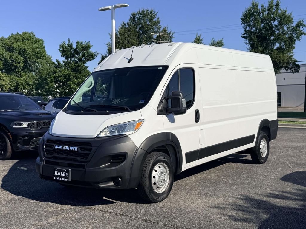 Used 2023 White Ram High Roof image 5