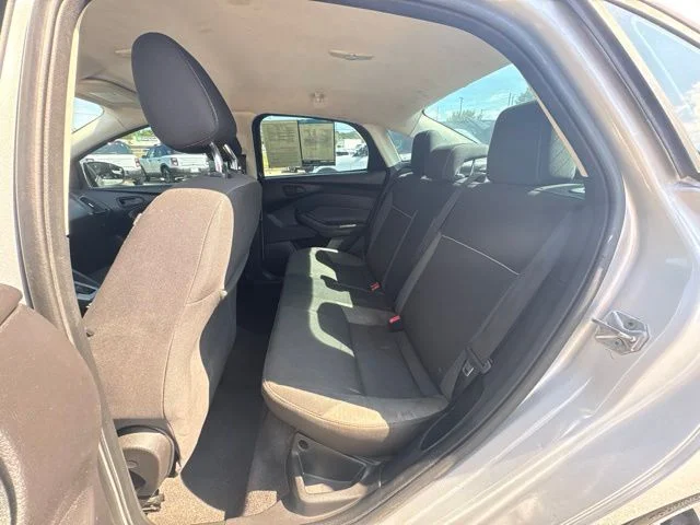 Used 2012 Silver Ford SE image 23