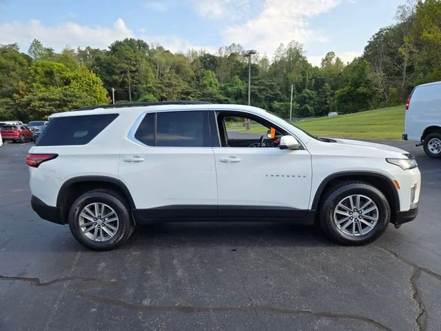 Used 2023 SUMMIT WHITE Chevrolet LT Cloth image 9