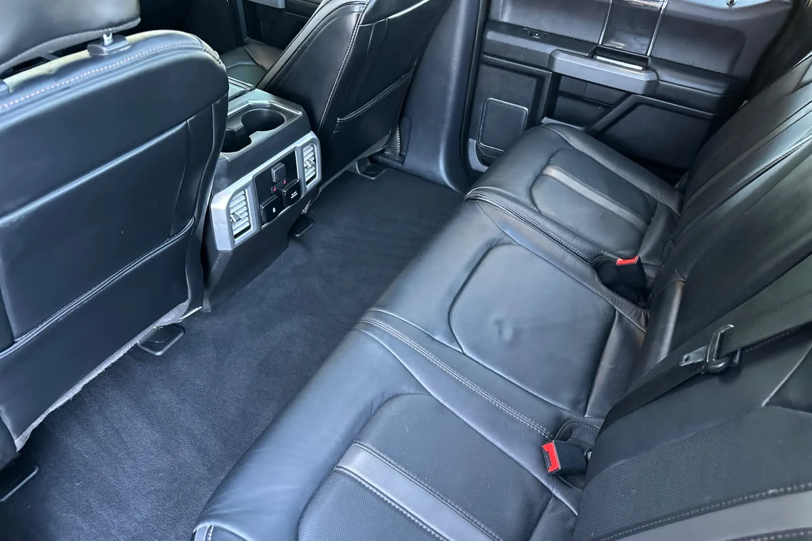 Used 2020 Agate Black Metallic Ford Platinum image 4