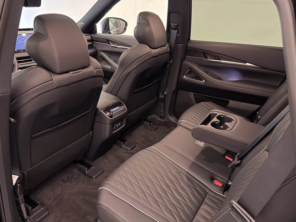 New 2027 MINERAL BLACK INFINITI Autograph AWD image 19