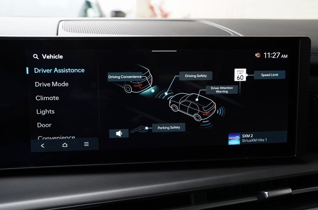 New 2026 Phantom Black Hyundai SE image 39