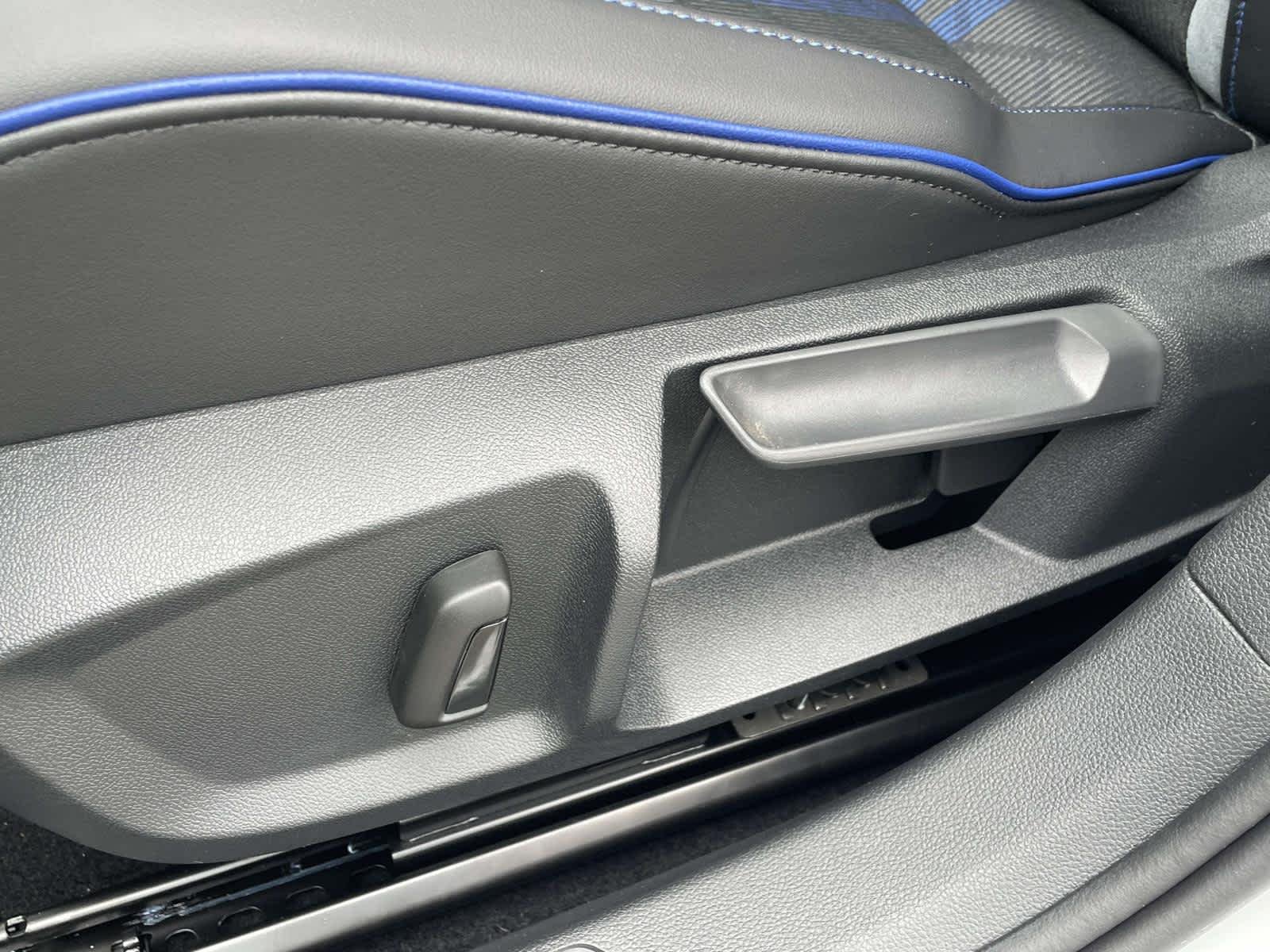 New 2026 Pure White Volkswagen  image 19