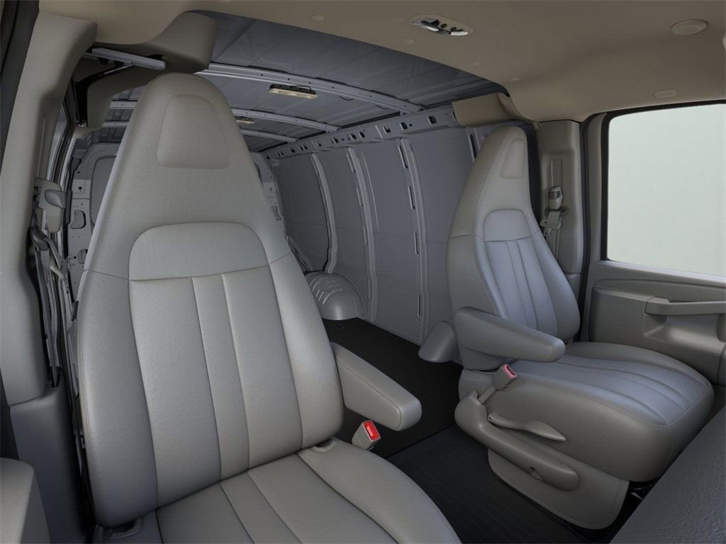 2025 Chevrolet Express Cargo Work Van - Photo 11