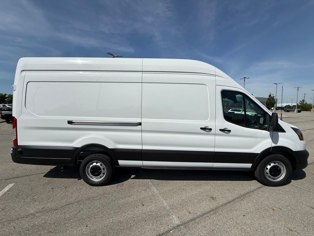 New 2026 Oxford White Ford Cargo Van image 14