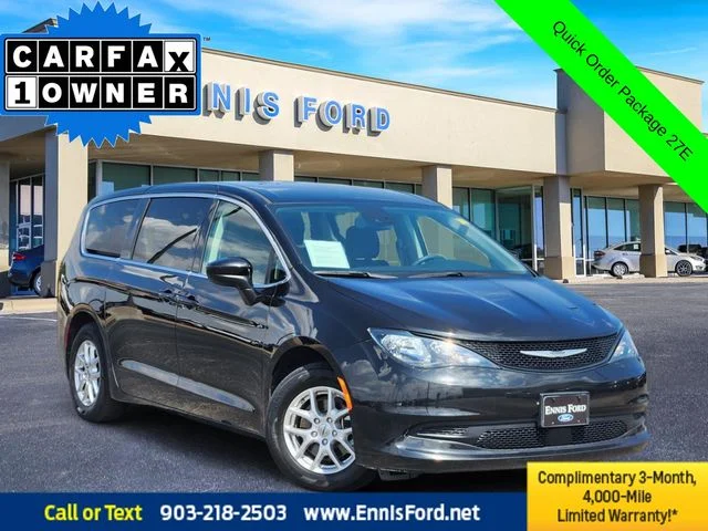 2023 Chrysler Voyager