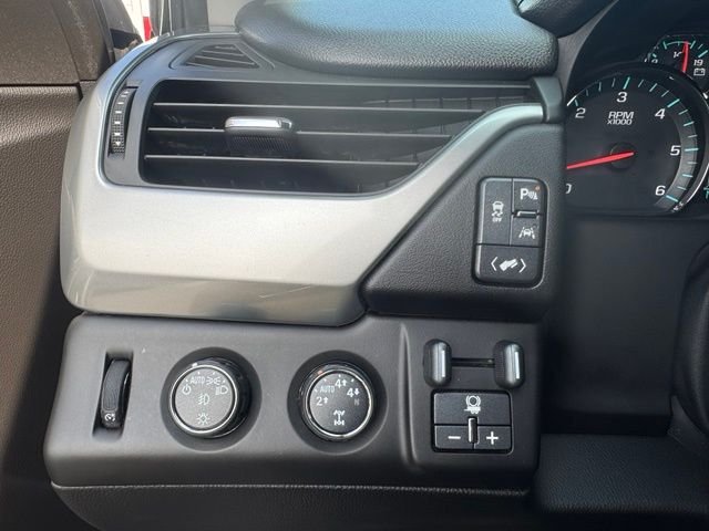 Used 2016 Black Chevrolet LT image 10