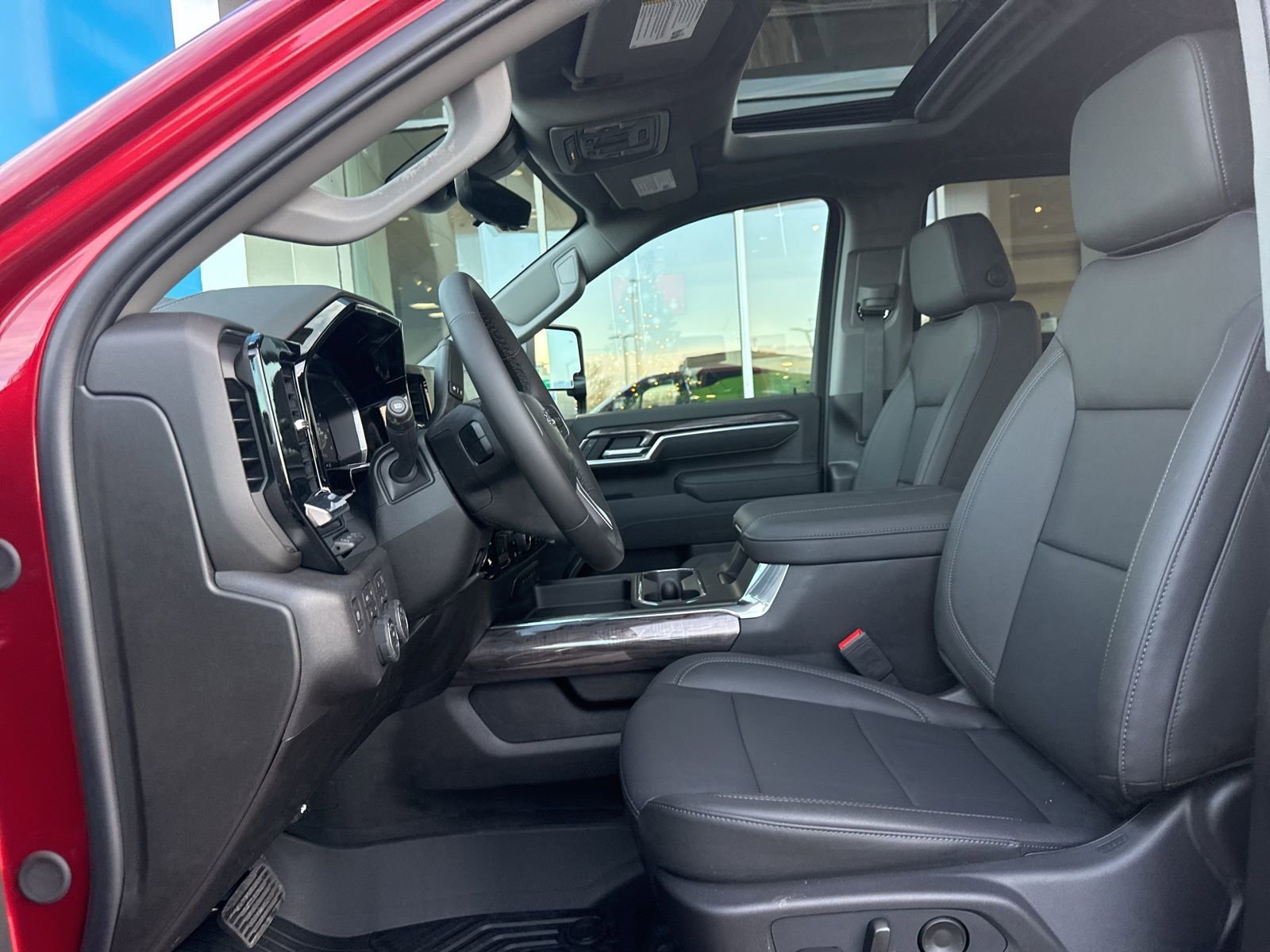 New 2026 Radiant Red Tintcoat Chevrolet LTZ Trail Boss with Plus - Hard Bed Cover - Power Steps - Technology - Convenience II - Sunroof - Z71 - Plow Prep image 17