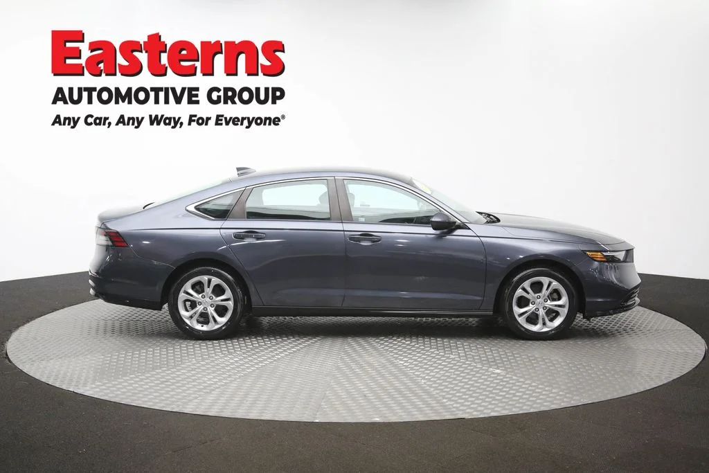 Used 2023 Gray Honda LX image 43