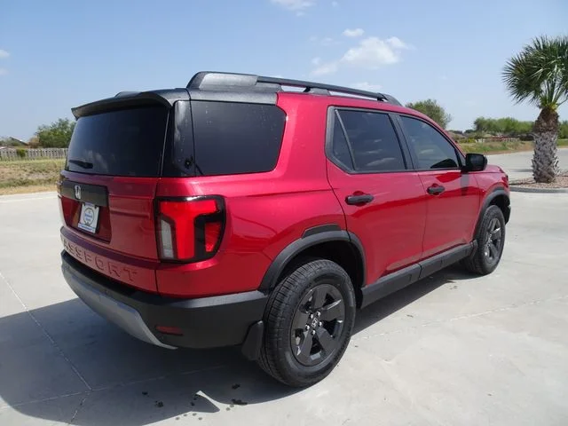New 2026 Radiant Red Metallic II Honda RTL image 4