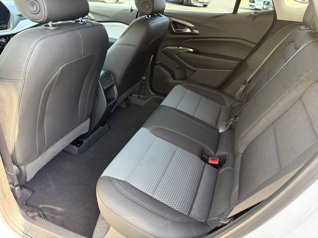 Used 2026 Summit White Chevrolet LT image 18