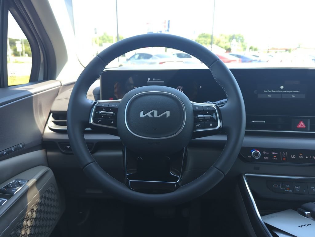 New 2026 Ceramic Silver Kia EX image 17