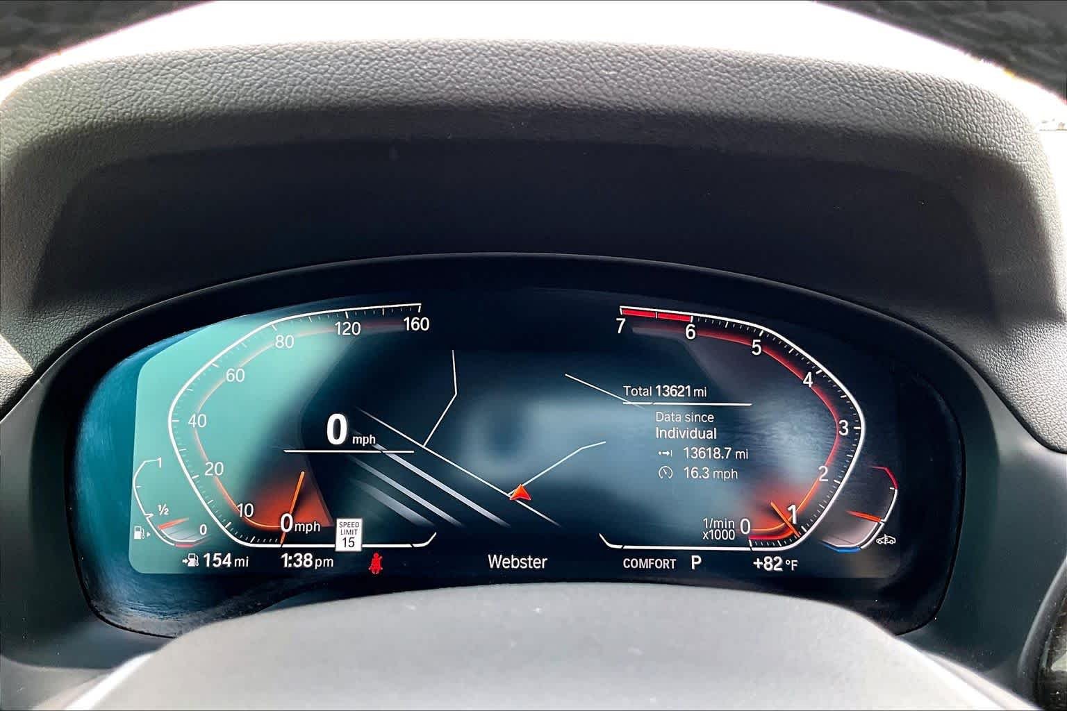 Used 2024 Dark Graphite Metallic BMW sDrive30i image 23