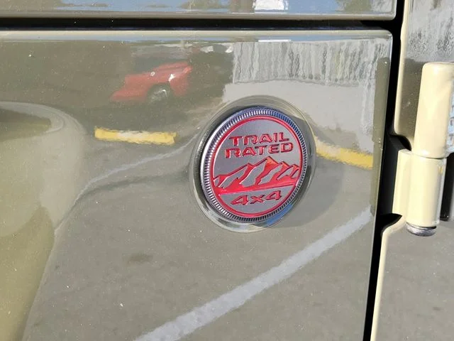 2025 Jeep Wrangler 4-Door Rubicon - Photo 12