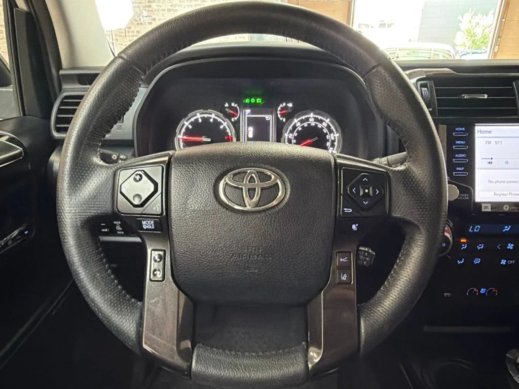 Used 2021 Blizzard Pearl Toyota Nightshade image 16