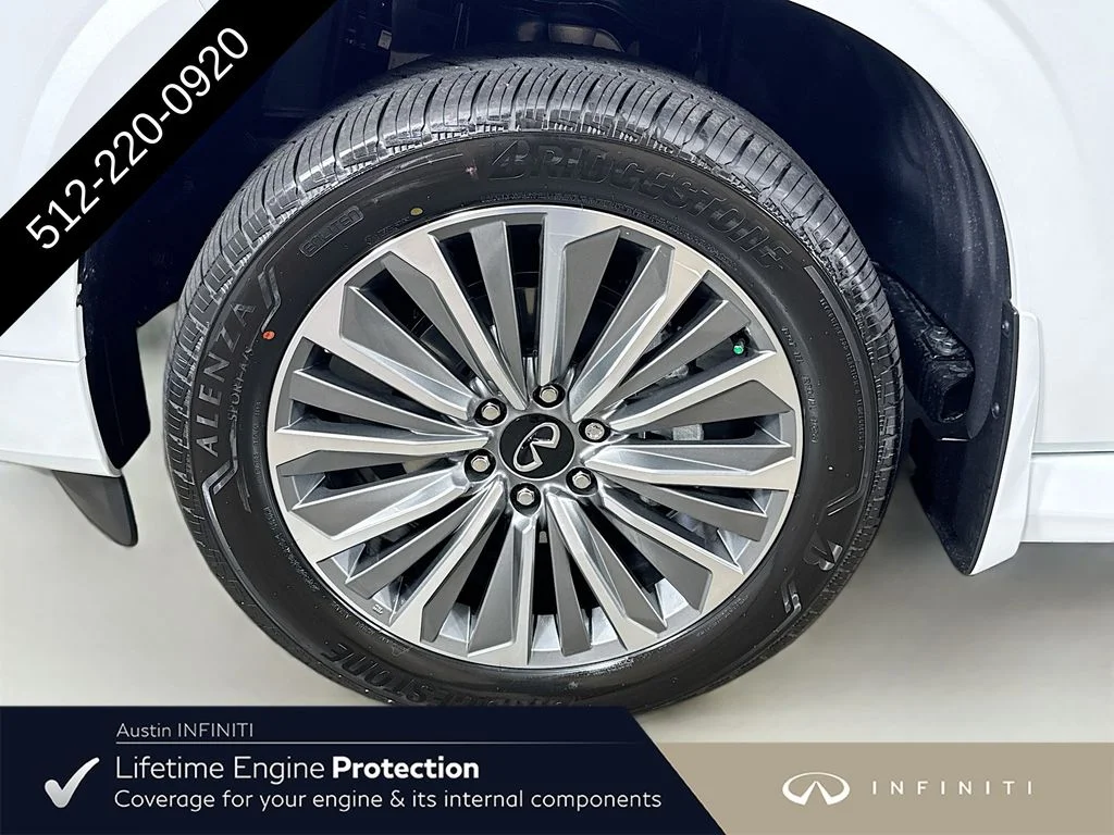 New 2027 White INFINITI LUXE image 44