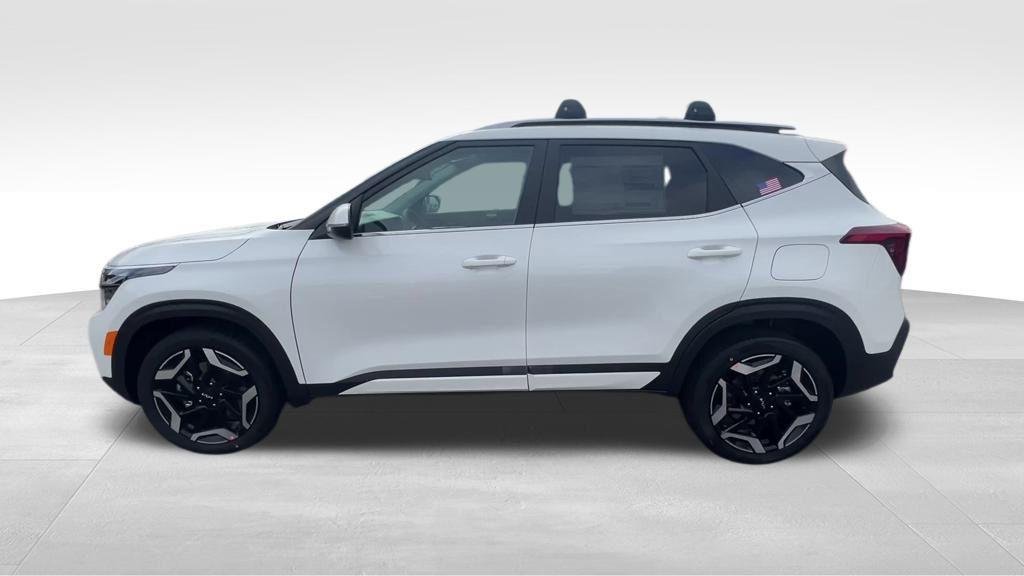 New 2026 Snow White Pearl Kia SX image 2