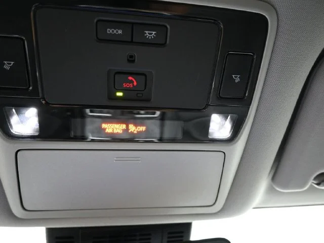Used 2025 White Toyota XLE image 25