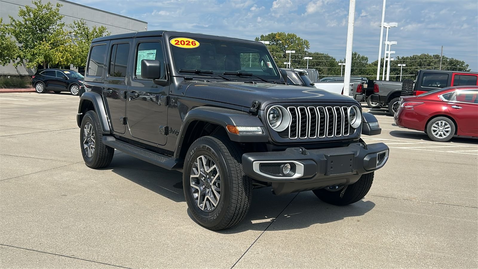New 2026 Granite Crystal Metallic Clear-Coat Exterior Paint Jeep Sahara image 2