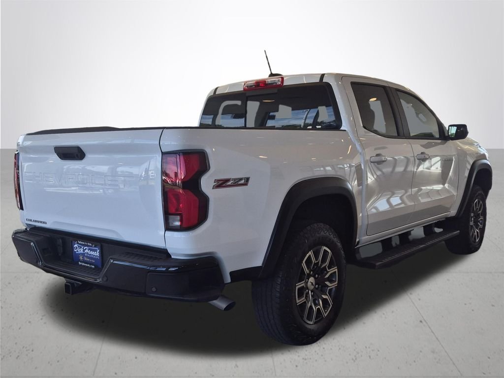 Used 2026 White Chevrolet Z71 image 7