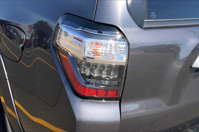 Certified Used 2023 MAGNETIC GRAY MET. Toyota  image 29
