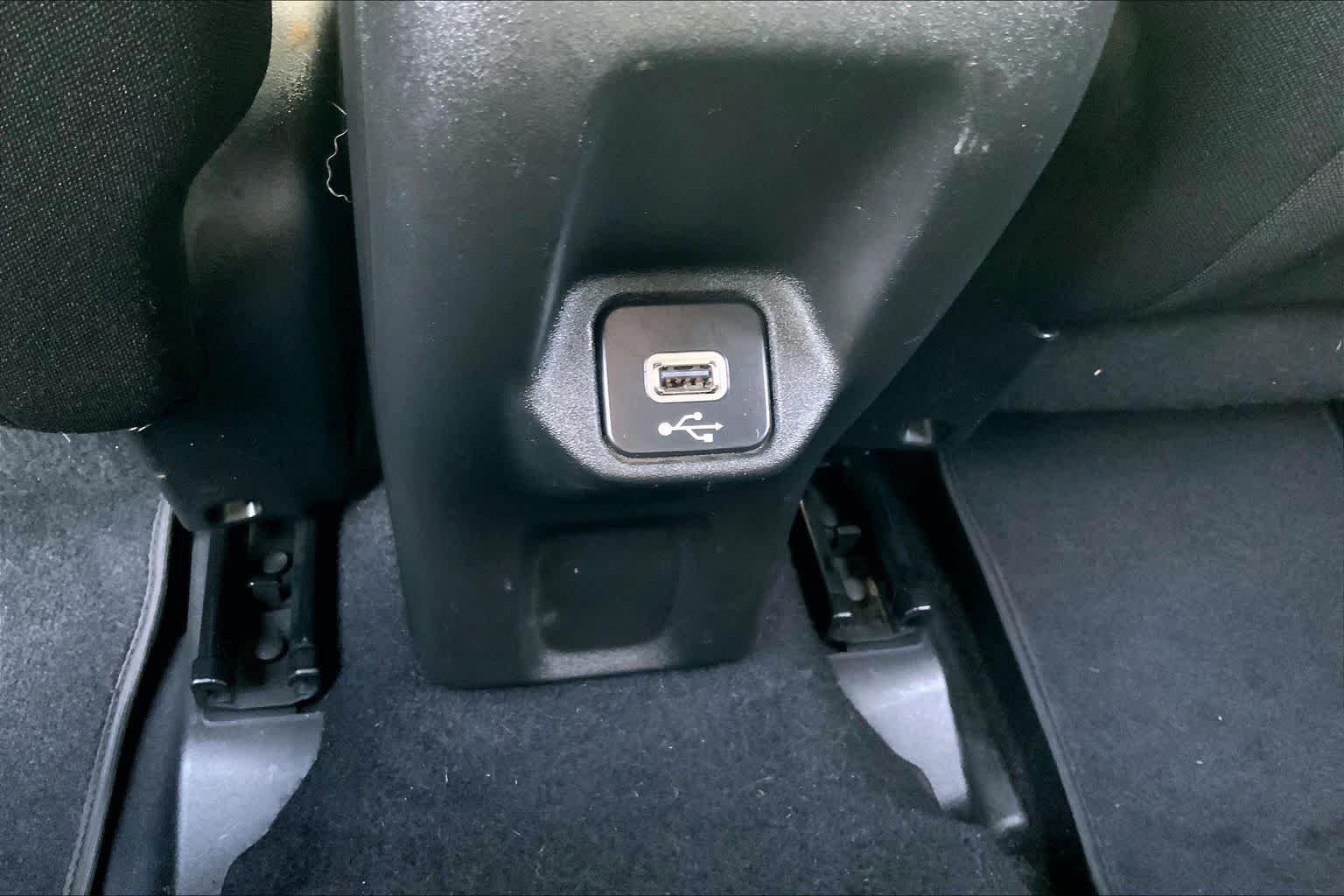 Used 2021 Graphite Gray Jeep Latitude image 35