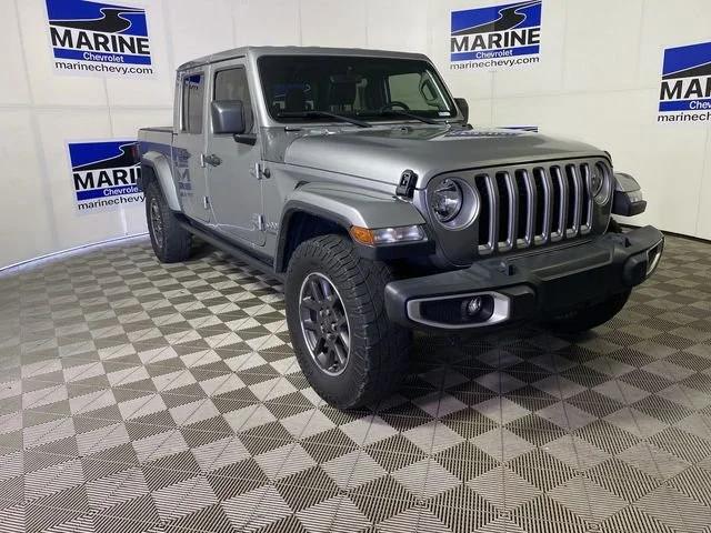 2021 Jeep Gladiator Overland's photo