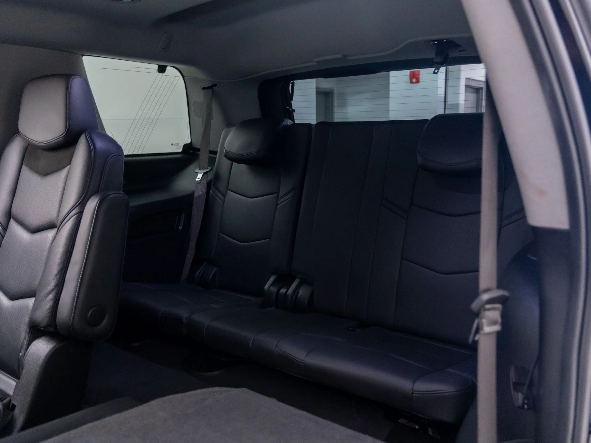 Used 2019 Black Cadillac Luxury image 18