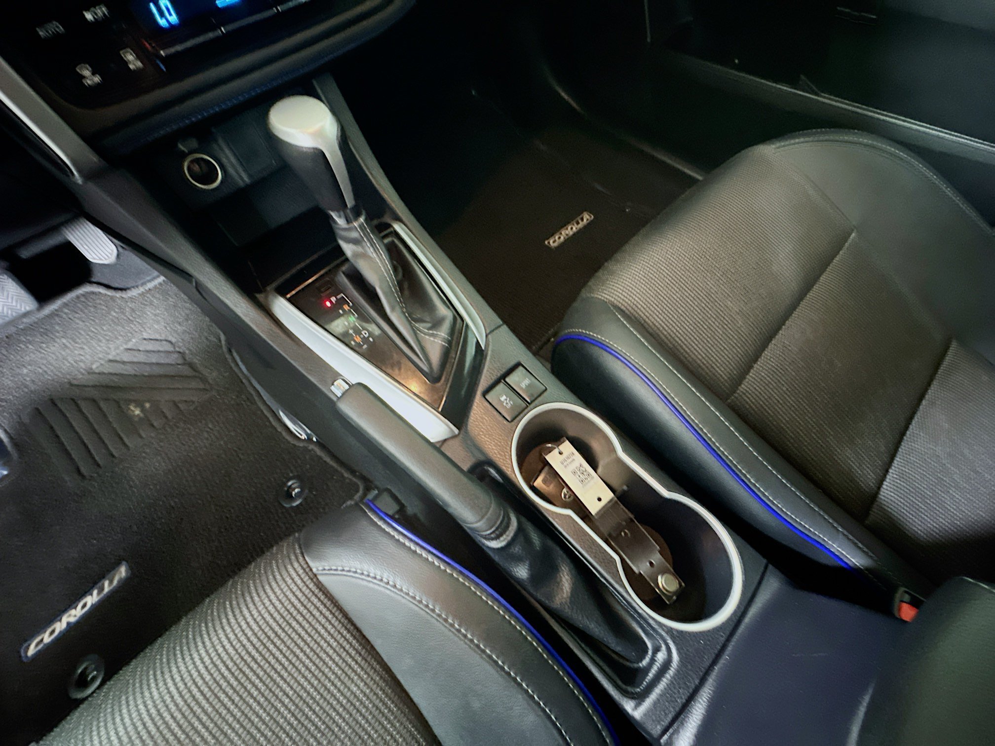 Used 2019 Black Sand Pearl Toyota SE image 22