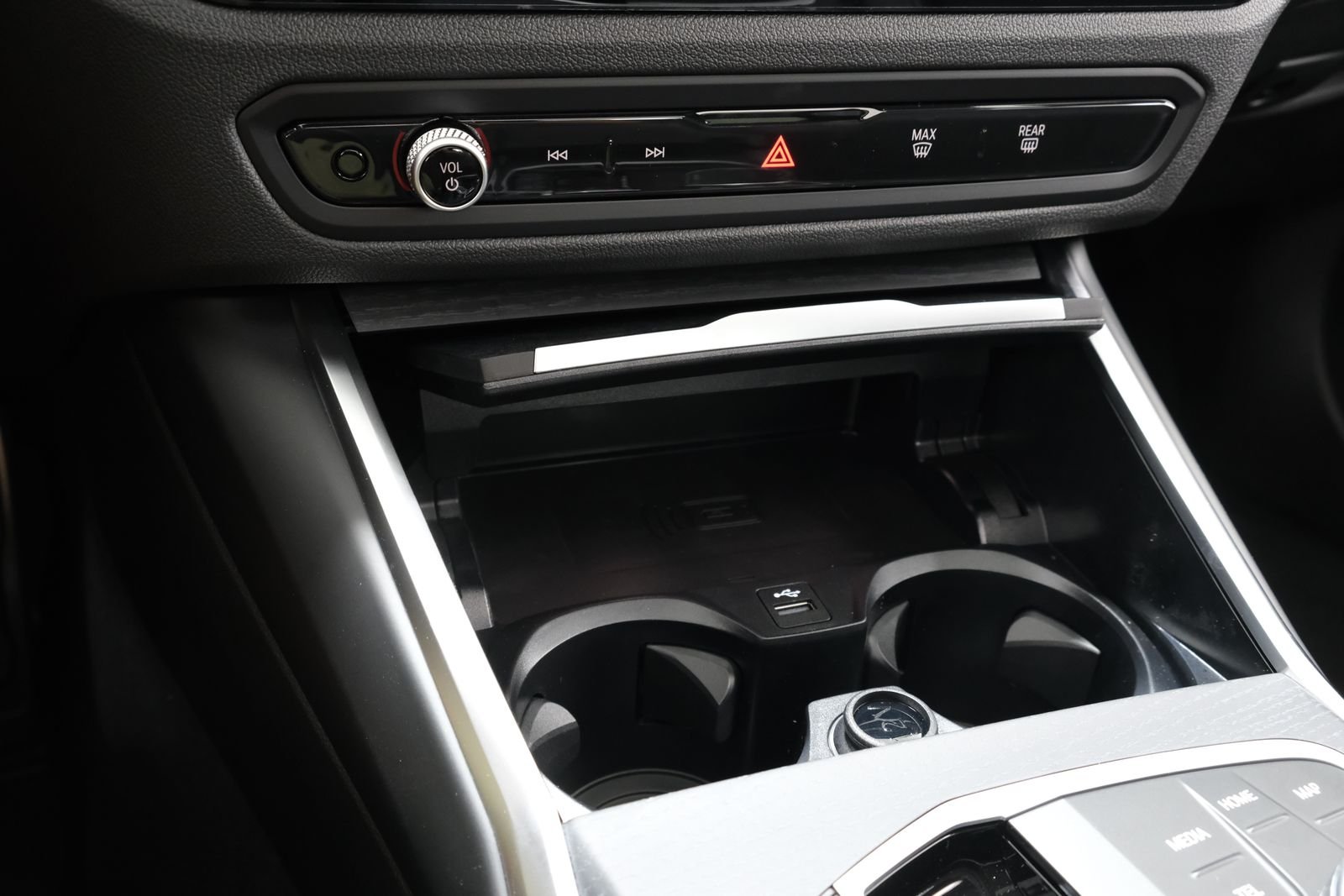 New 2026 Dravit Grey Metallic BMW 330i xDrive image 28