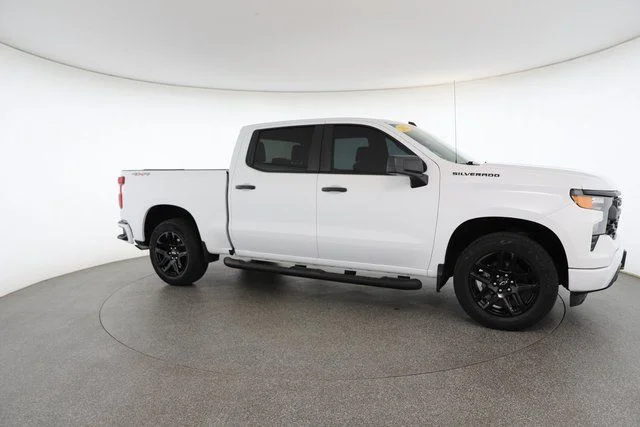 2023 Chevrolet Silverado 1500 Custom - Photo 24