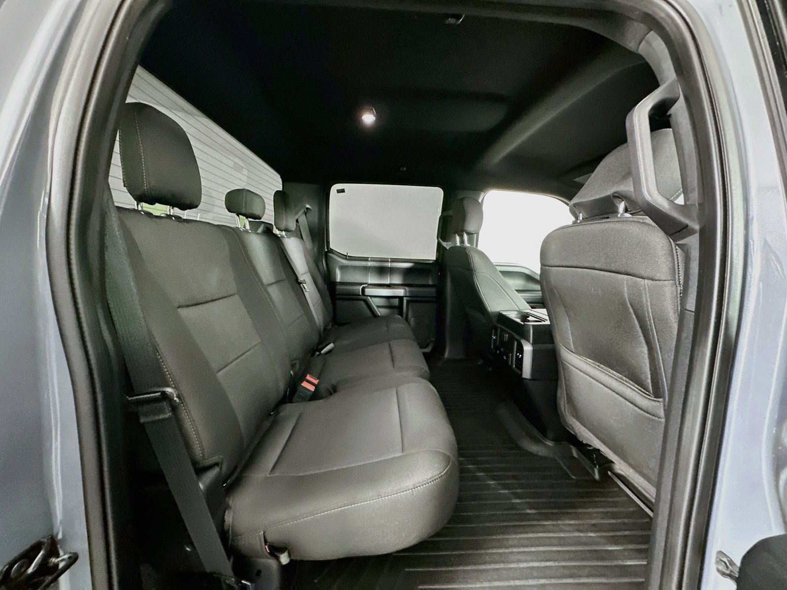 Used 2020 Gray Metallic Ford XLT image 25
