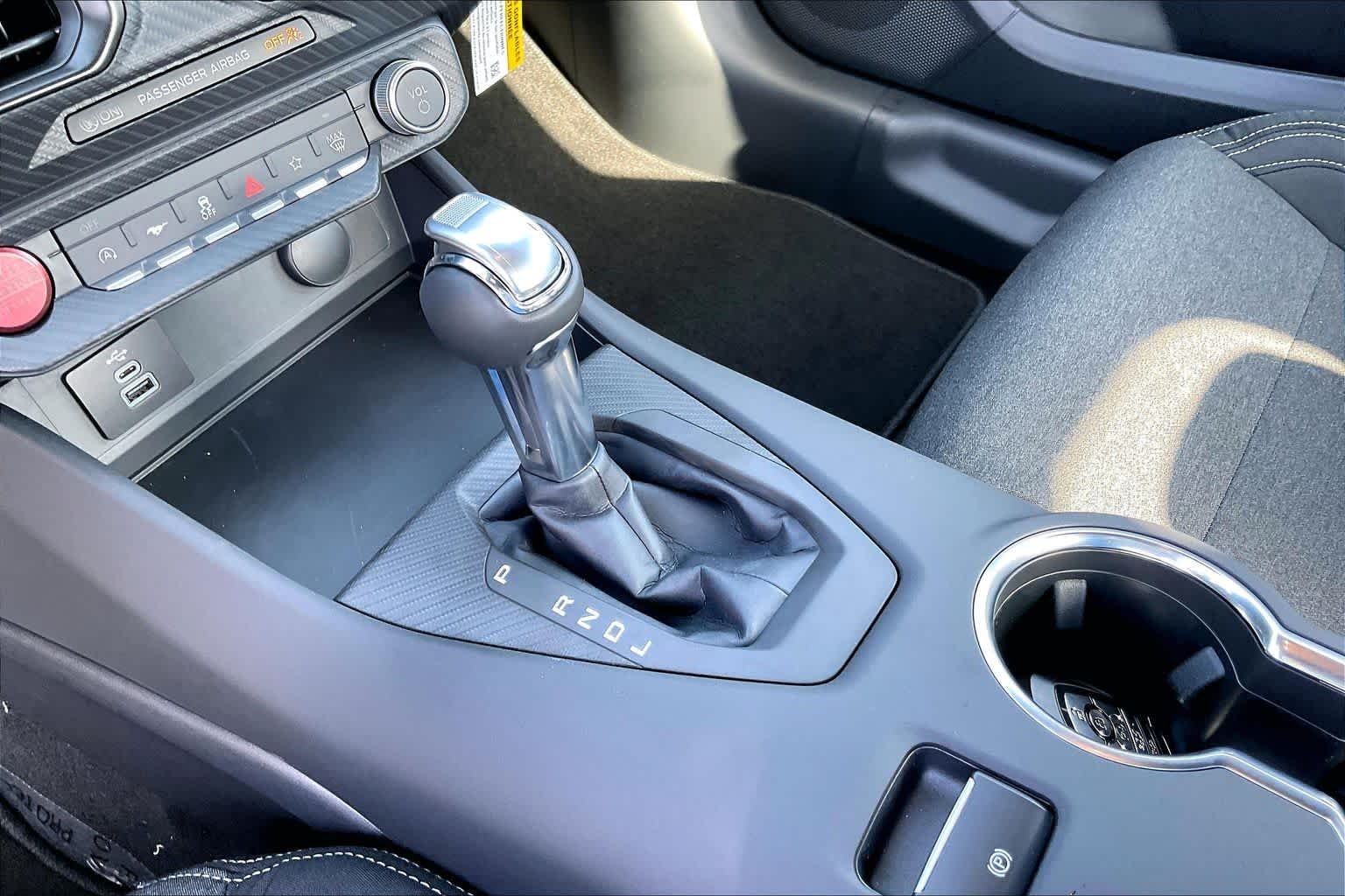 New 2026 Oxford White Ford EcoBoost® Fastback image 5