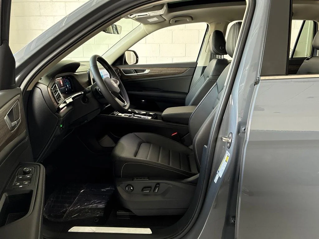 New 2026 Gray Volkswagen 2.0T SEL image 9