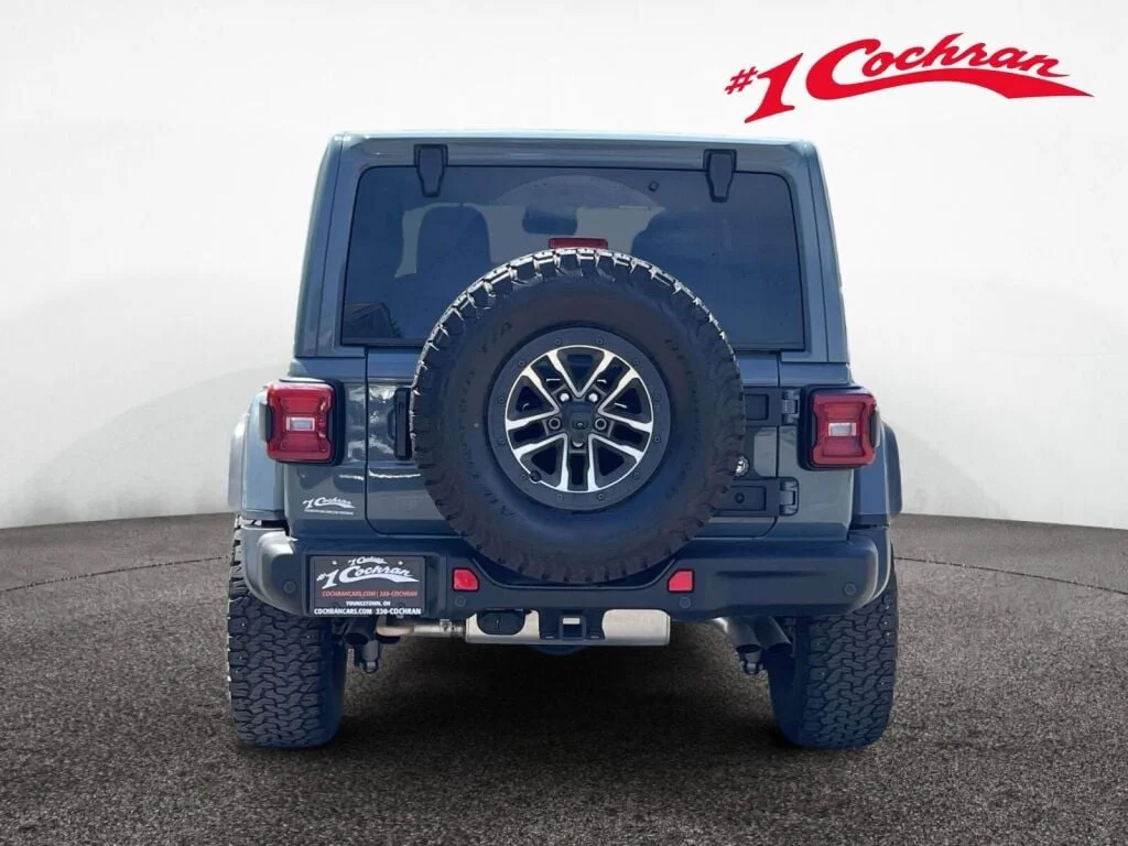 Certified Used 2024 Anvil Clear Coat Jeep Rubicon 392 image 8