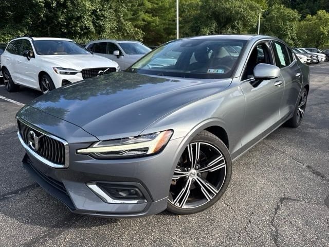 Used 2021 Gray Volvo T5 Inscription image 30